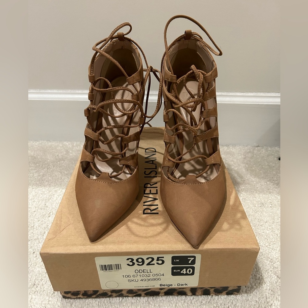 River island lace up heels. Size 9 US. Heel 4”